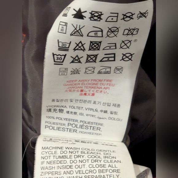 Billabong Winter Snowboard Jacket Black Pixelated Floral Women's Sz S - Picture 7 of 8